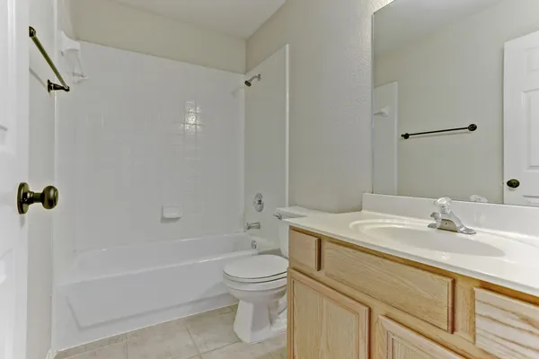 $1,900 | 20904 Waterside Drive, Unit 3, Lago Vista, TX 78645