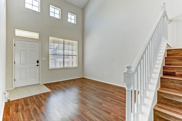 $1,900 | 20904 Waterside Drive, Unit 3, Lago Vista, TX 78645