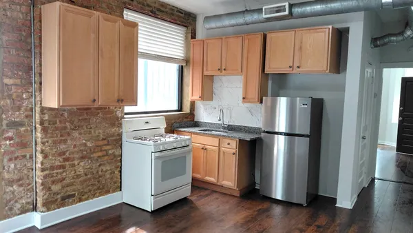 $1,435 | 2543 South St Louis Avenue, Unit 1F, Chicago, IL 60623