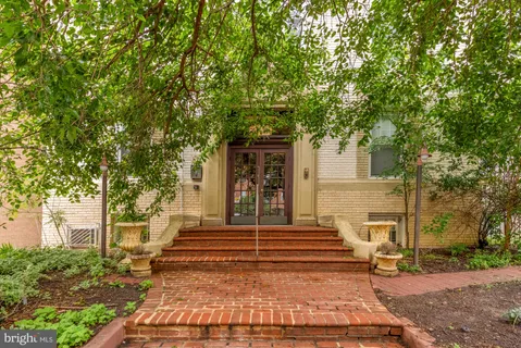 $299,000 | 1322 15th Street Northwest, Unit 33, Washington, DC 20005