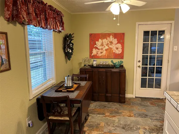 $249,900 | 2401 Peach Lane, Pasadena, TX 77502