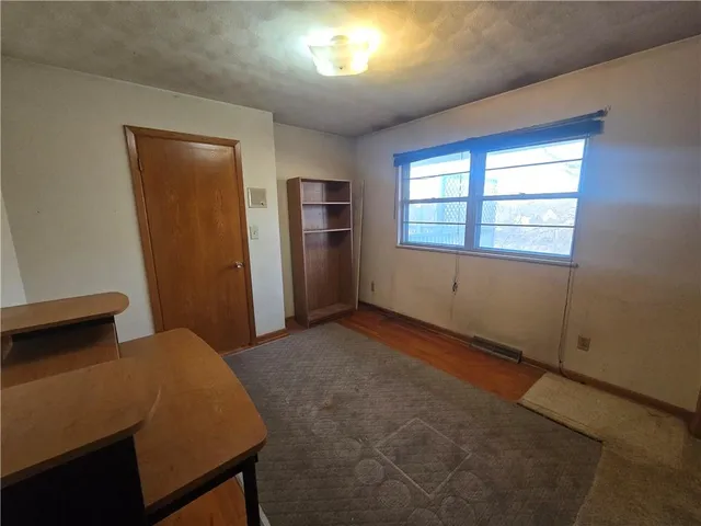 $190,000 | 2806 North River Boulevard, Independence, MO 64050