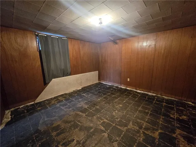 $190,000 | 2806 North River Boulevard, Independence, MO 64050