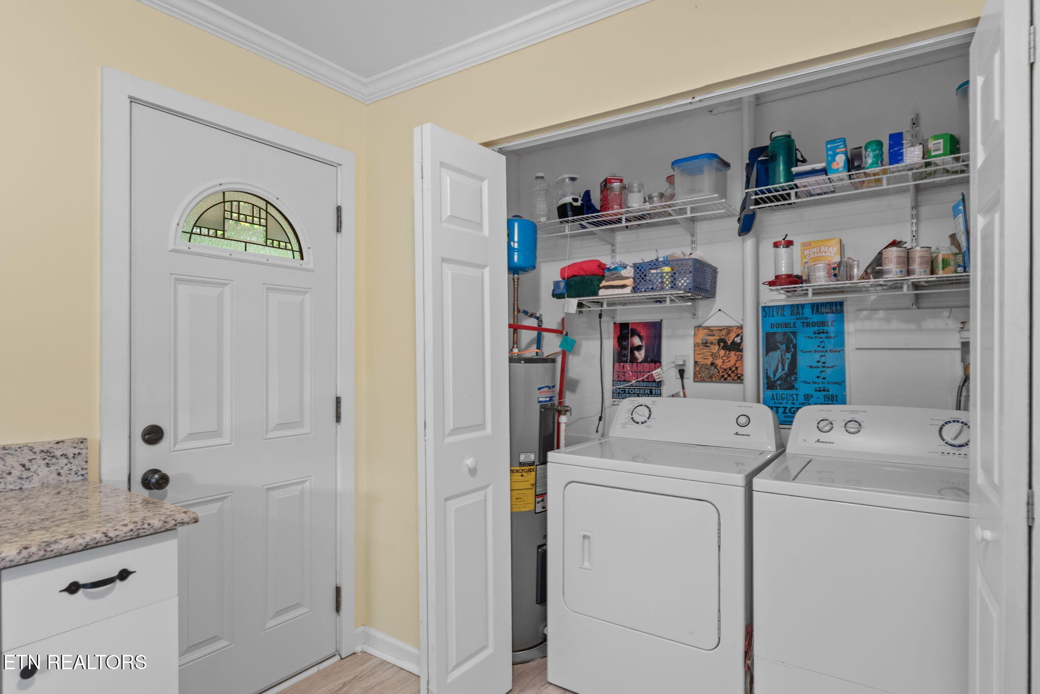 166 Outer Drive Oak Ridge, TN 37830 - Photo 15 of 30 a utility room with dryer and washer
