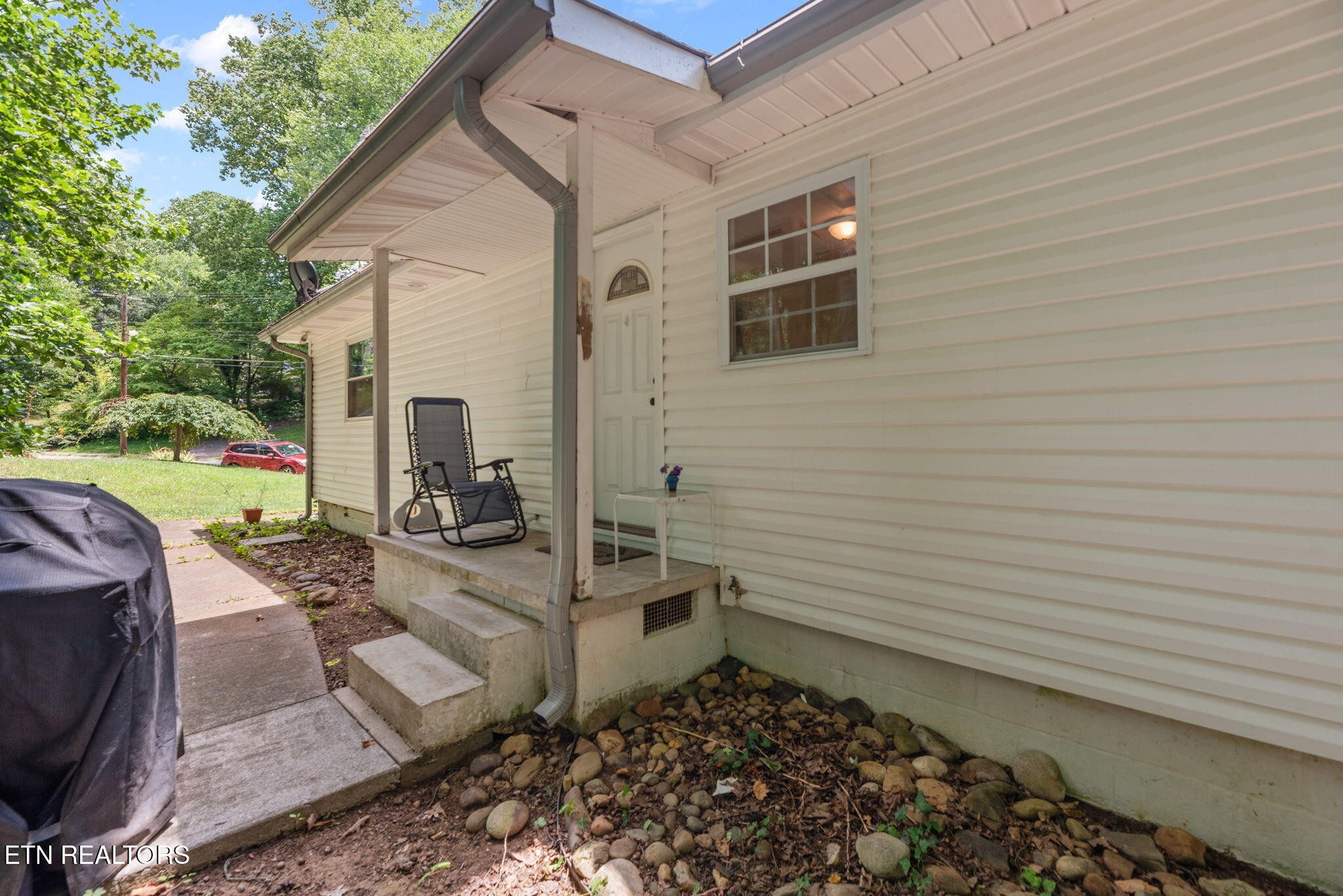 166 Outer Drive Oak Ridge, TN 37830 - Photo 23 of 30 a view of a backyard with sitting area