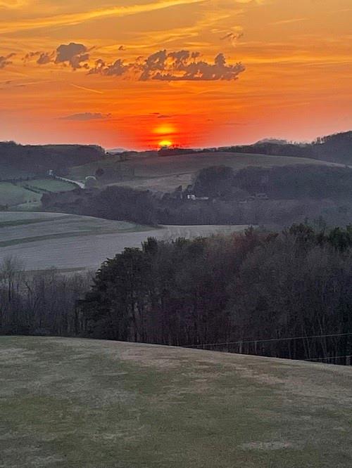 425 Shaffer Road Mayport, PA 16240 - Photo 17 of 21 a view of an ocean and a mountain