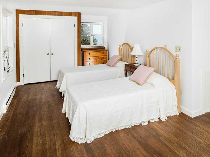 1152 Shore Road Cape Elizabeth, ME 04107 - Photo 27 of 35 Bedroom.