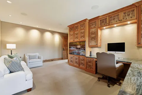 $3,895,000 | 12535 Beach Circle, Eden Prairie, MN 55344