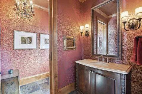 $3,895,000 | 12535 Beach Circle, Eden Prairie, MN 55344