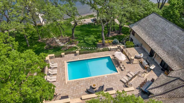 $3,895,000 | 12535 Beach Circle, Eden Prairie, MN 55344