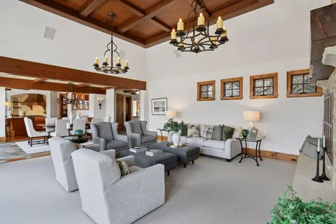 $3,895,000 | 12535 Beach Circle, Eden Prairie, MN 55344