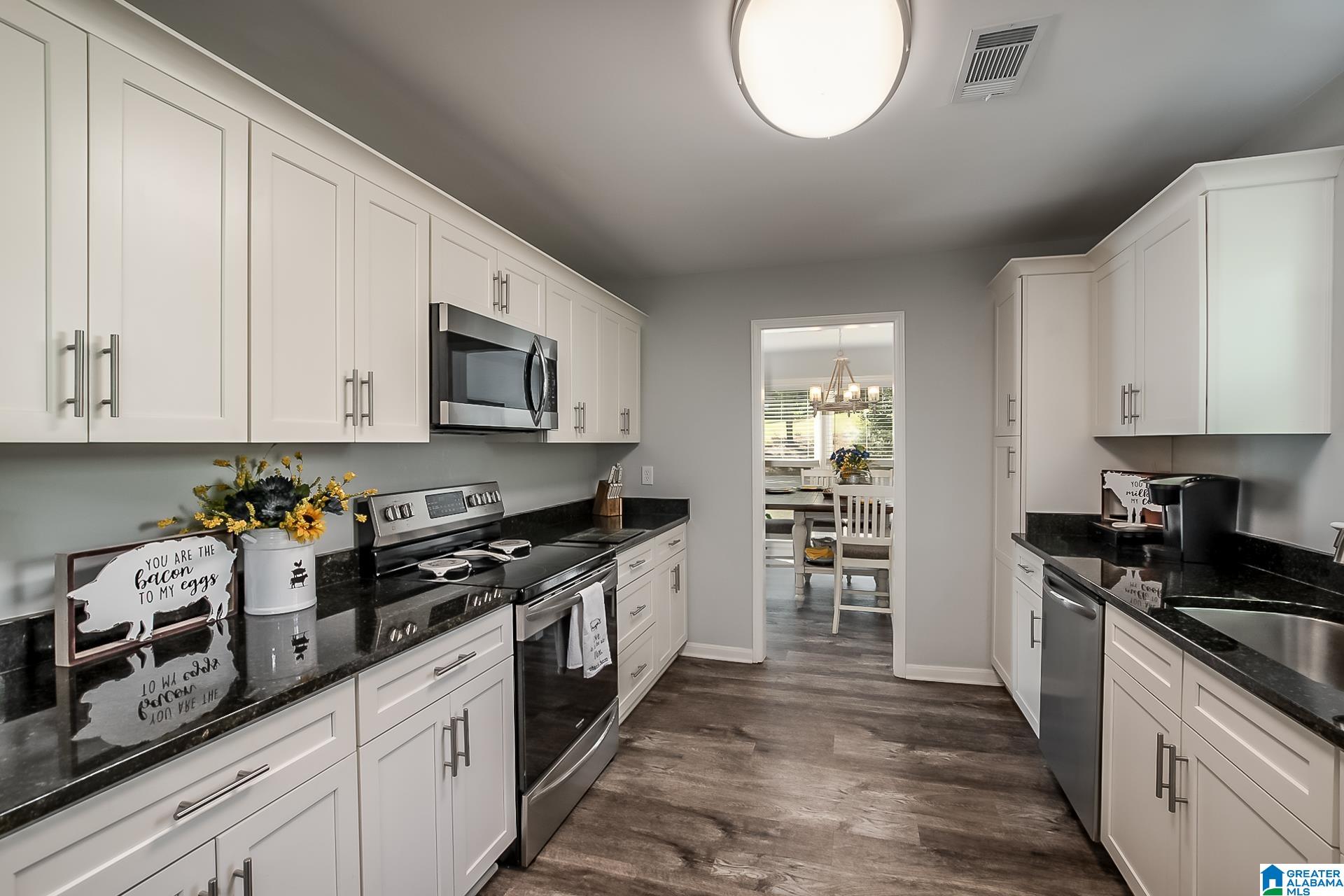5206 Azalea Trail Northport, AL 35473 - Photo 14 of 41