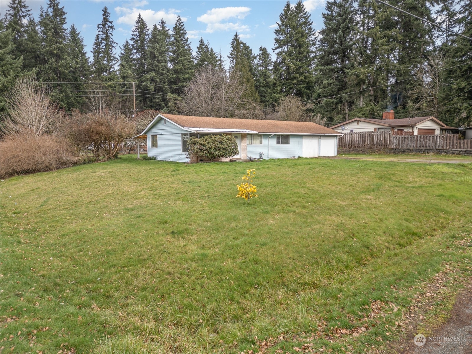 15004 Southeast 113th Street Renton, WA 98059 - Photo 5 of 24 Gallery Image 5