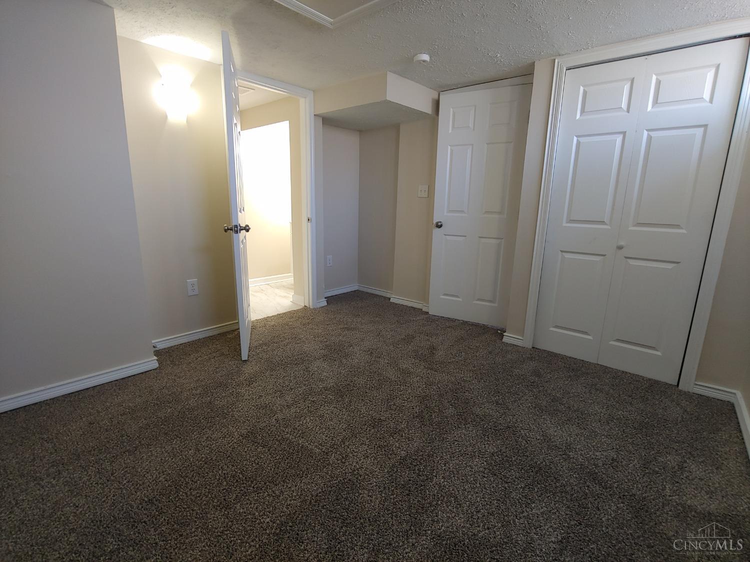 819 Fairborn Road Forest Park, OH 45240 - Photo 13 of 26