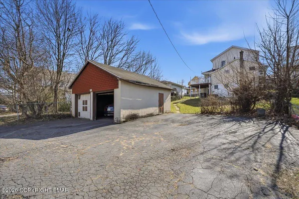 $179,000 | 910-912 Hampton Street, Scranton, PA 18504