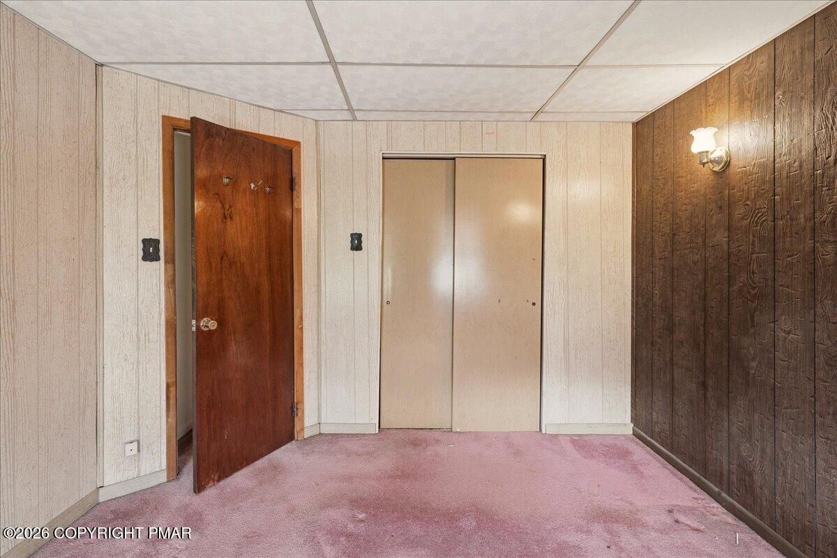 910-912 Hampton Street Scranton, PA 18504 - Photo 21 of 38 910 - Bedroom 2