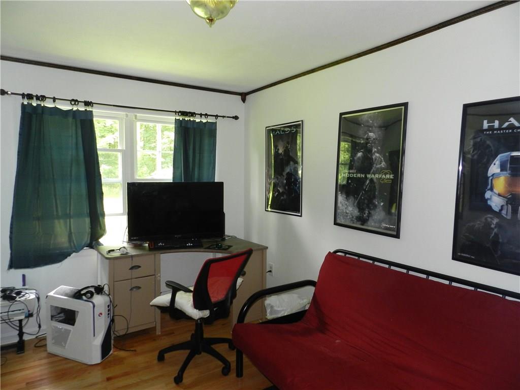 336 Coffee Run Road Pulaski, PA 16143 - Photo 16 of 23 Gallery Image 16