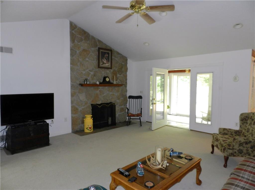 336 Coffee Run Road Pulaski, PA 16143 - Photo 7 of 23 Gallery Image 7