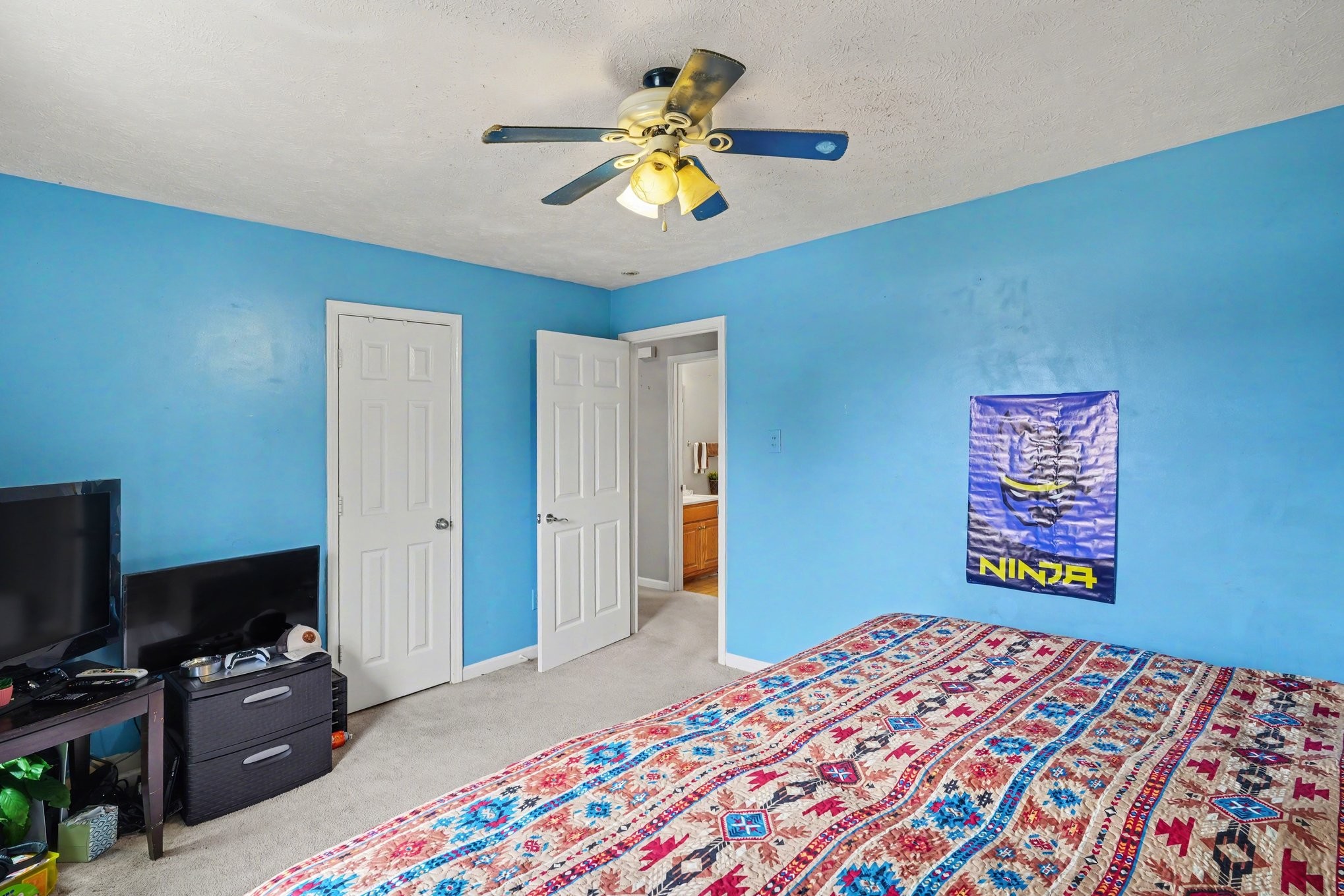 2490 Monte Murrey Road Lewisburg, TN 37091 - Photo 18 of 30 a bedroom with a bed and a television