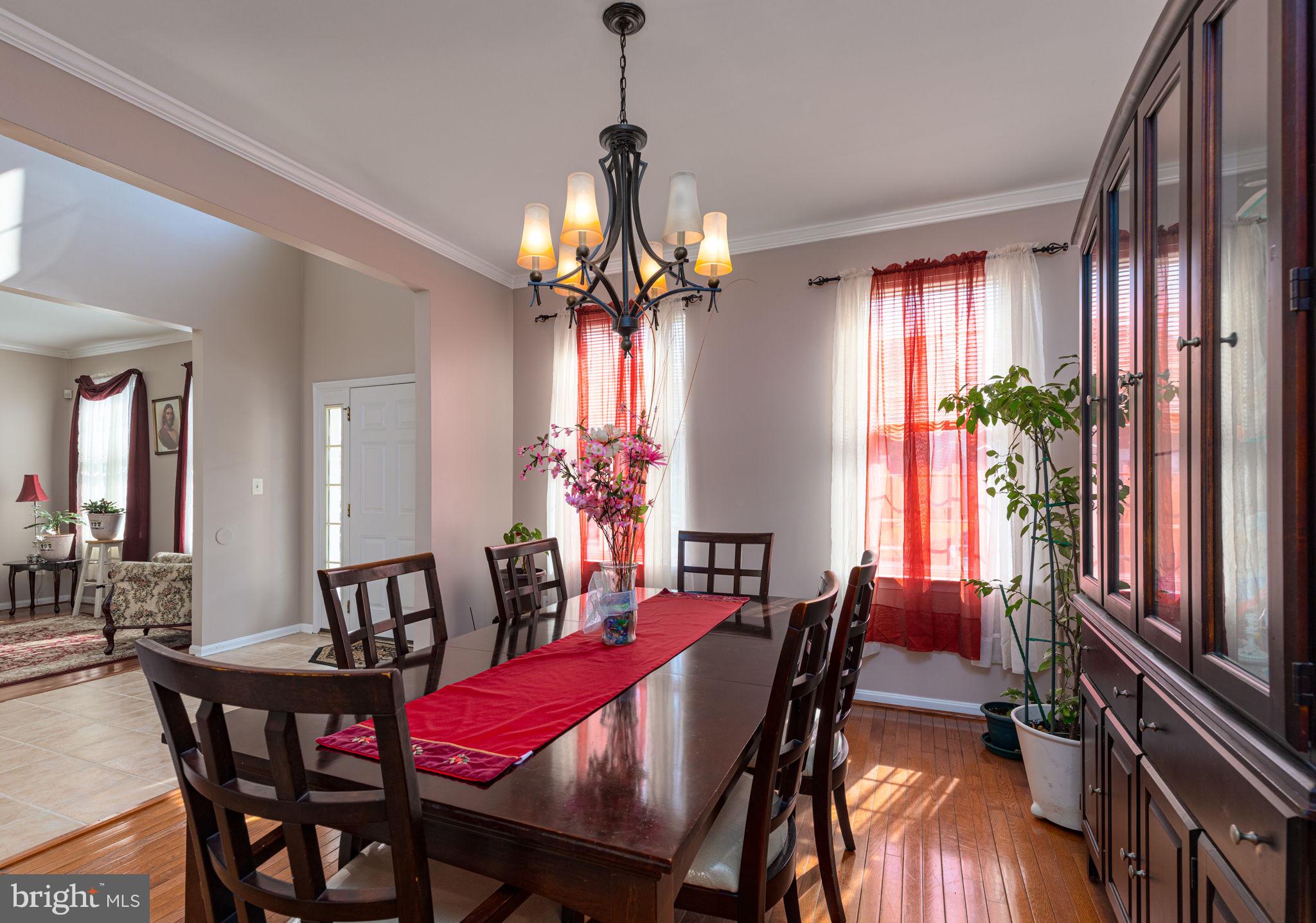 212 Commodore Drive Baltimore, MD 21221 - Photo 5 of 44