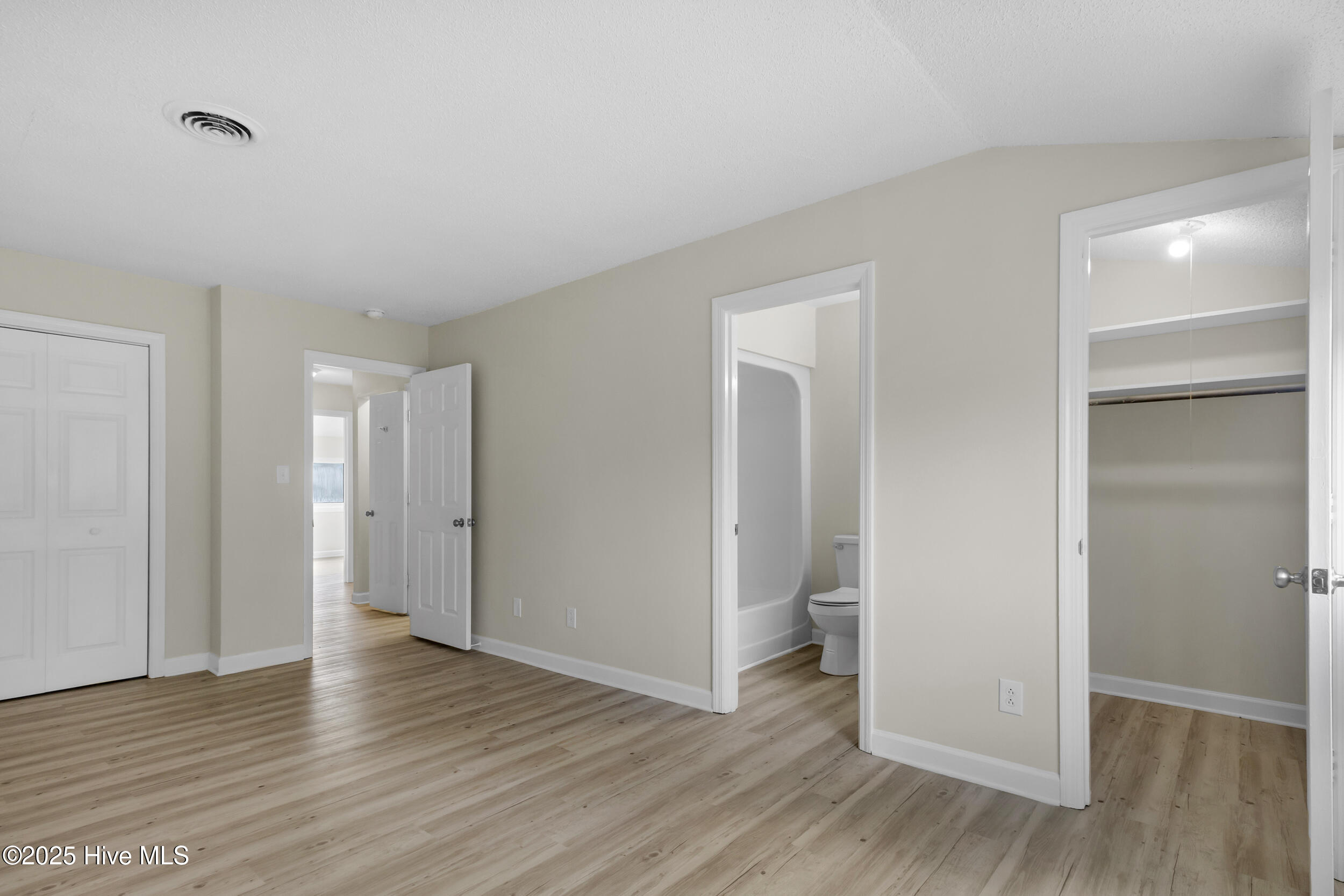 125 Pirates Road, Unit 7 New Bern, NC 28562 - Photo 12 of 30 19_20