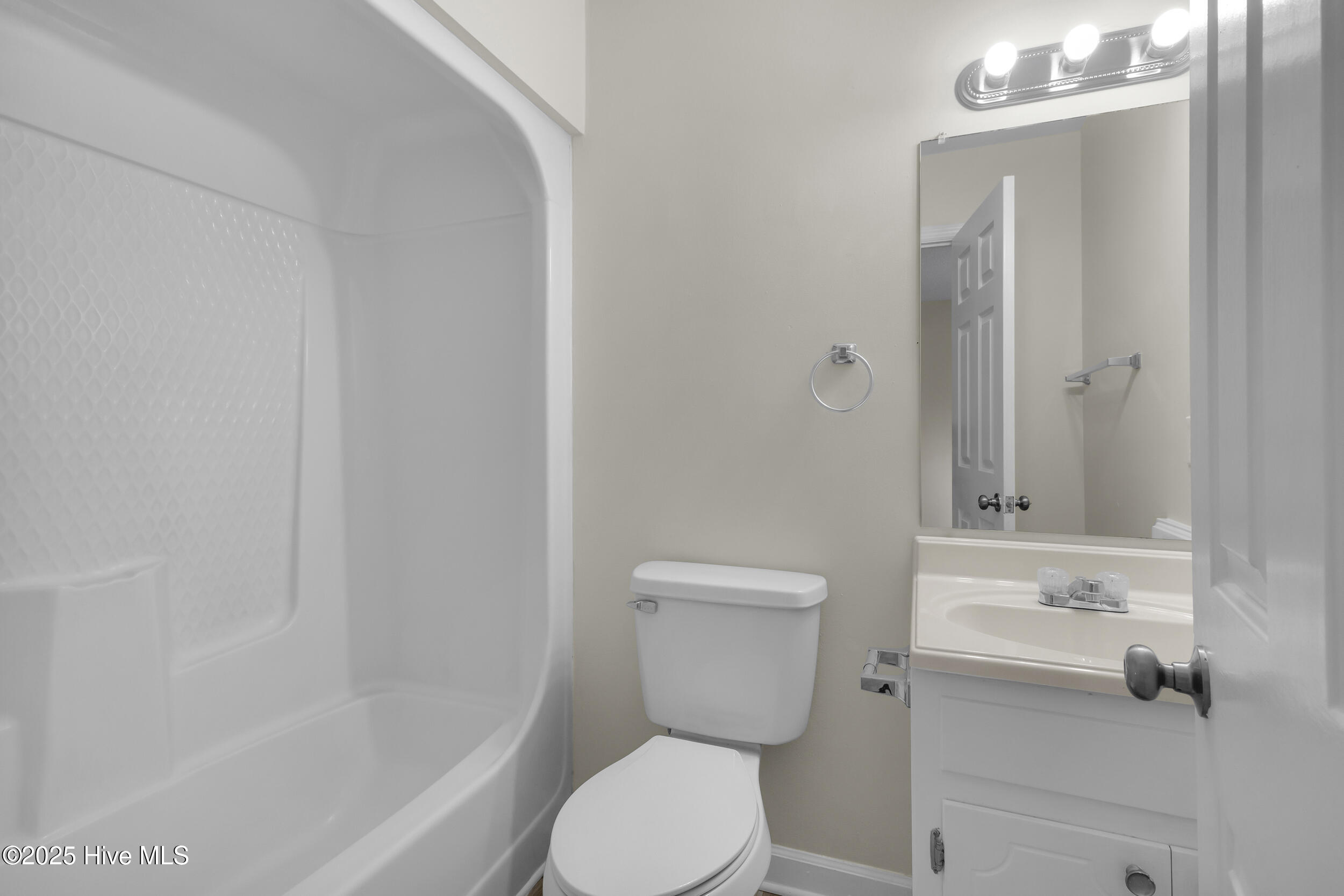 125 Pirates Road, Unit 7 New Bern, NC 28562 - Photo 14 of 30 21_22