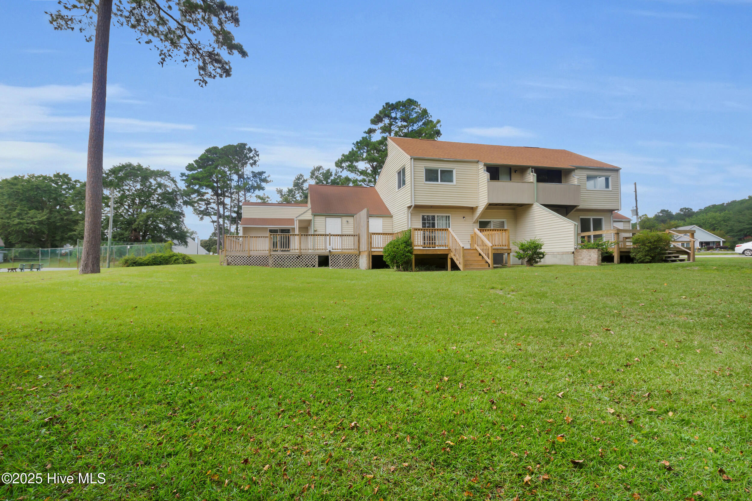 125 Pirates Road, Unit 7 New Bern, NC 28562 - Photo 19 of 30 26_25