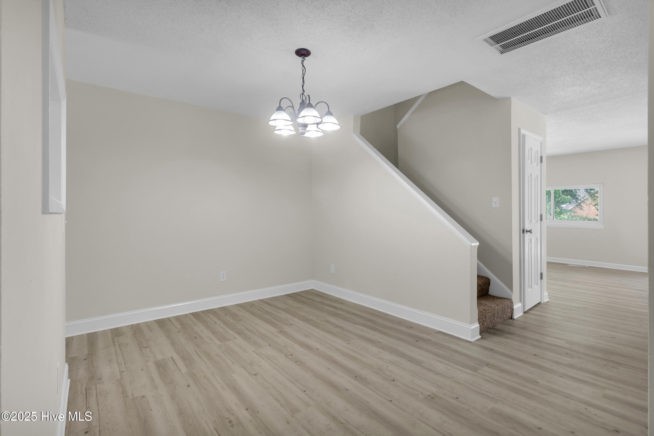 125 Pirates Road, Unit 7 New Bern, NC 28562 - Photo 2 of 30 2_4