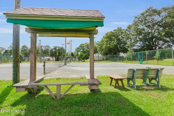 $1,600 | 125 Pirates Road, Unit 7, New Bern, NC 28562