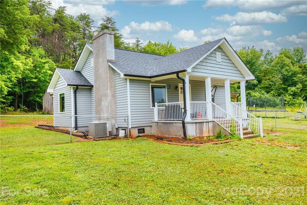 5696 Jenkins Road Morganton, NC 28655 - Photo 1 of 30 Gallery Image 1