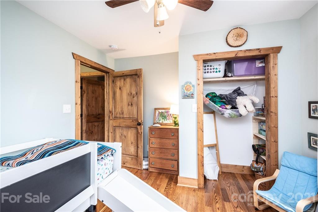 5696 Jenkins Road Morganton, NC 28655 - Photo 20 of 30 Gallery Image 20