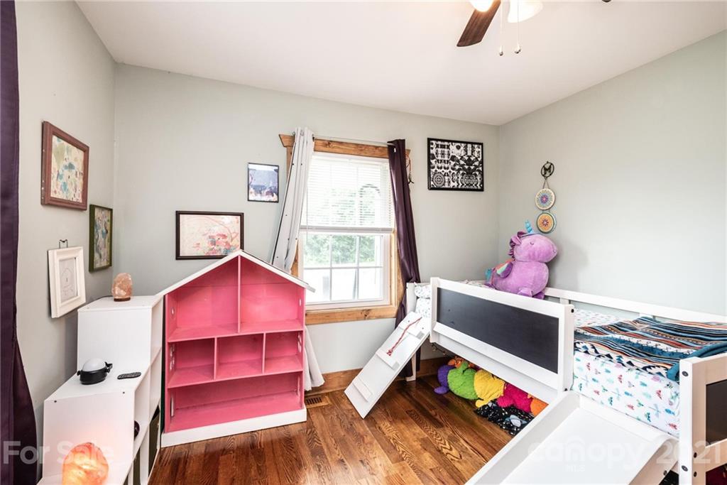 5696 Jenkins Road Morganton, NC 28655 - Photo 21 of 30 Gallery Image 21