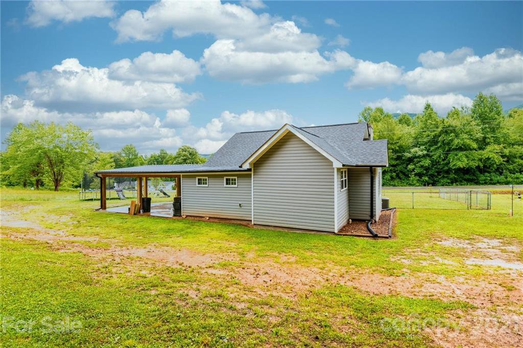 5696 Jenkins Road Morganton, NC 28655 - Photo 27 of 30 Gallery Image 27