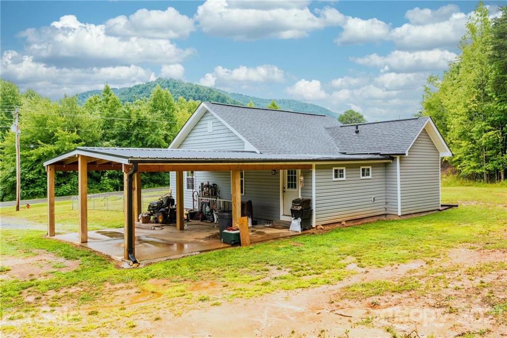 5696 Jenkins Road Morganton, NC 28655 - Photo 28 of 30 Gallery Image 28