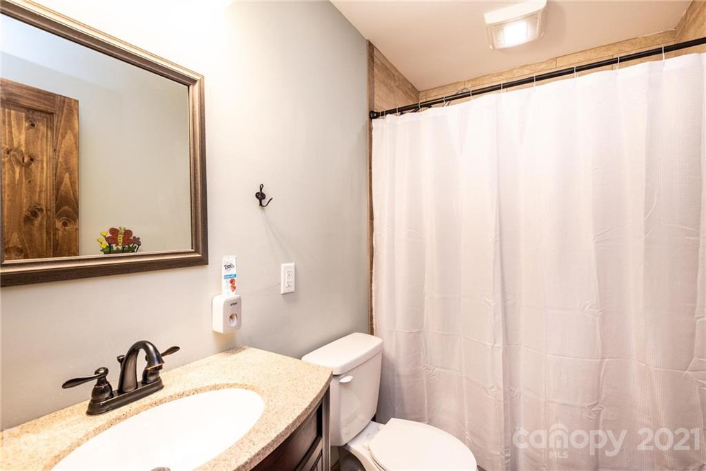 5696 Jenkins Road Morganton, NC 28655 - Photo 10 of 30 Gallery Image 10