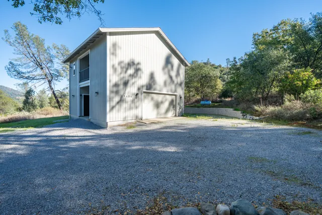 $289,000 | 19404 Peppernut Drive, Redding, CA 96003