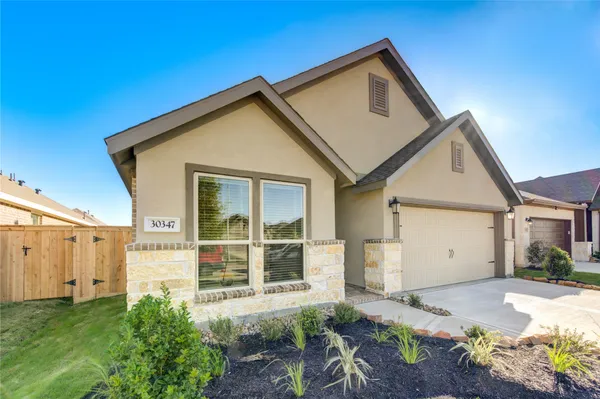 $2,395 | 30347 Tall Fescue Drive, Fulshear, TX 77423