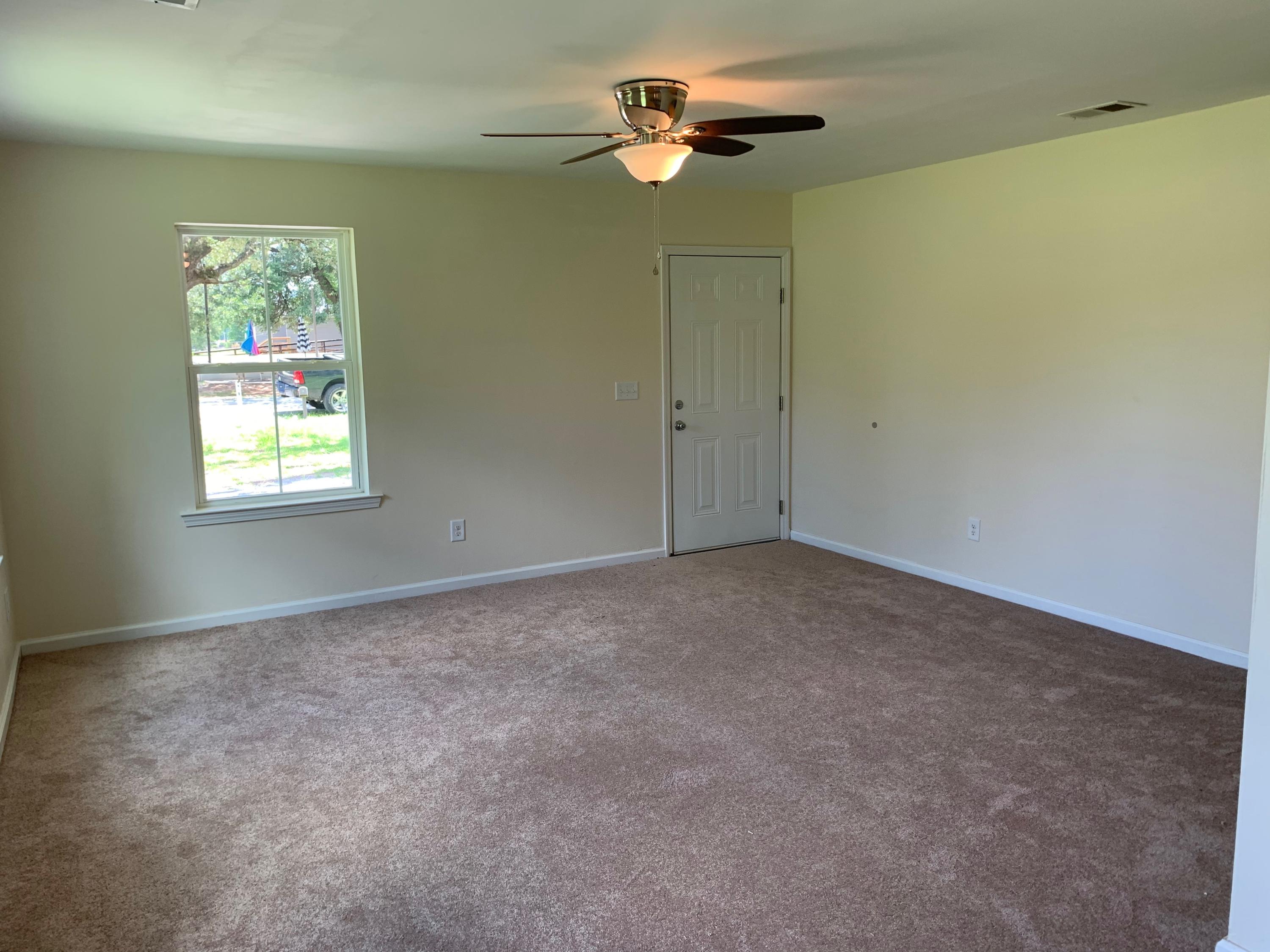 211 Cooper Street Moncks Corner, SC 29461 - Photo 3 of 20 IMG_0231