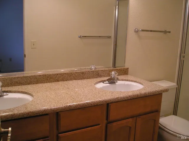 $2,200 | 404 Meadowgreen Drive, Santa Rosa, CA 95409