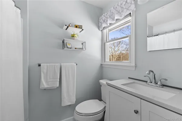 $899,000 | 93 St Marys Drive, Jamesport, NY 11901
