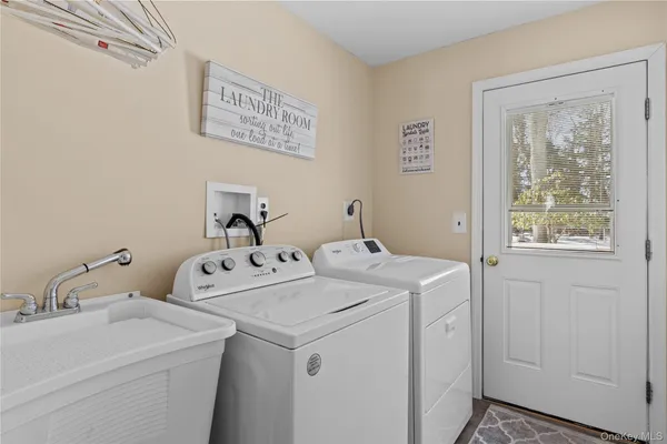 $899,000 | 93 St Marys Drive, Jamesport, NY 11901