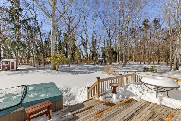 $899,000 | 93 St Marys Drive, Jamesport, NY 11901