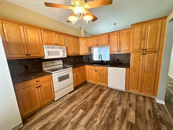 $419,000 | 7928 Southeast Sugar Pines Way, Hobe Sound, FL 33455