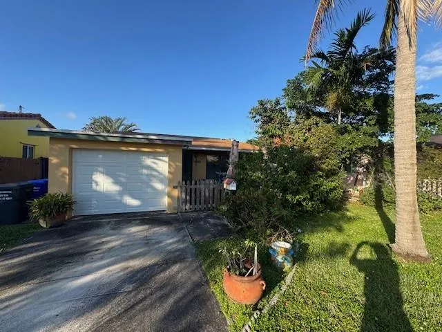 $495,000 | 1507 Hayes Street, Hollywood, FL 33020