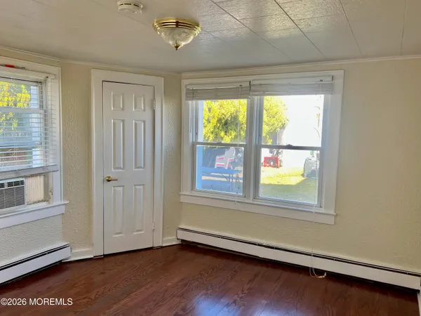 $2,600 | 246 7th Avenue, Long Branch, NJ 07740