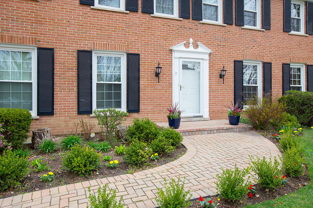 2606 Illinois Road Northbrook, IL 60062 - Photo 3 of 16