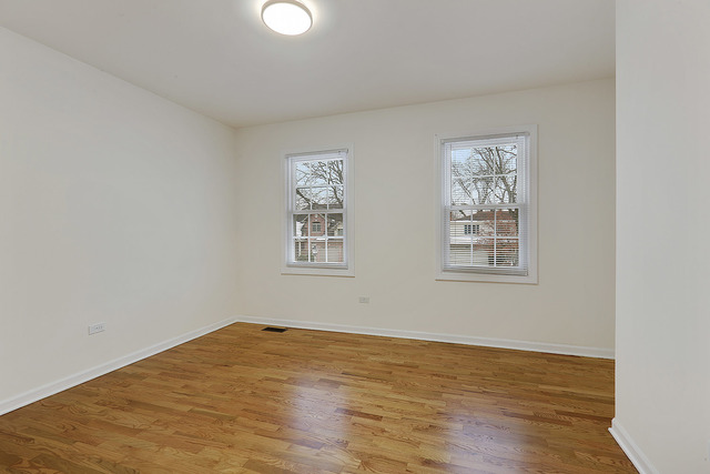 2606 Illinois Road Northbrook, IL 60062 - Photo 9 of 16