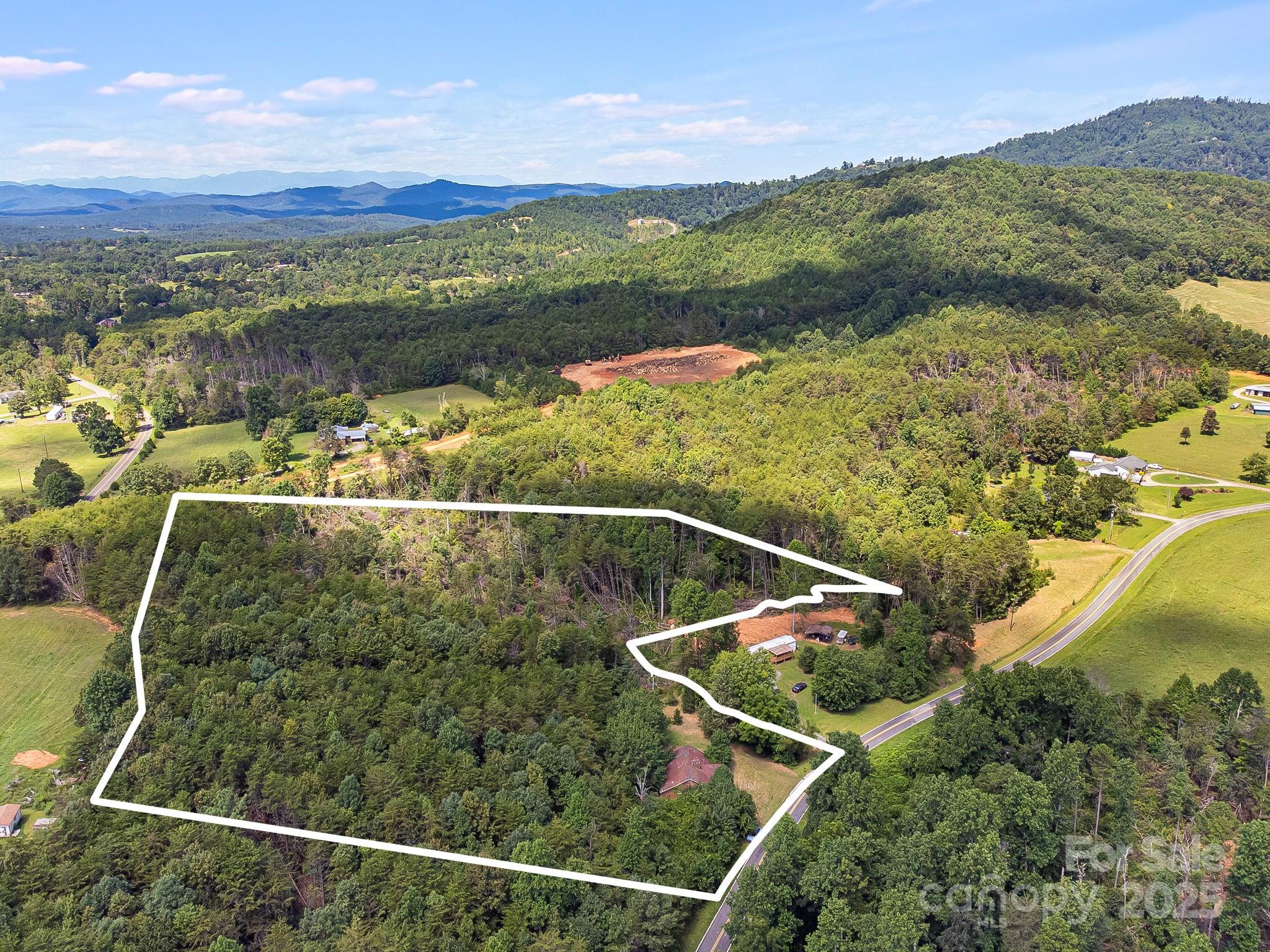 211 Luckadoo Road Bostic, NC 28018 - Photo 5 of 32 a view of a balcony with lake view