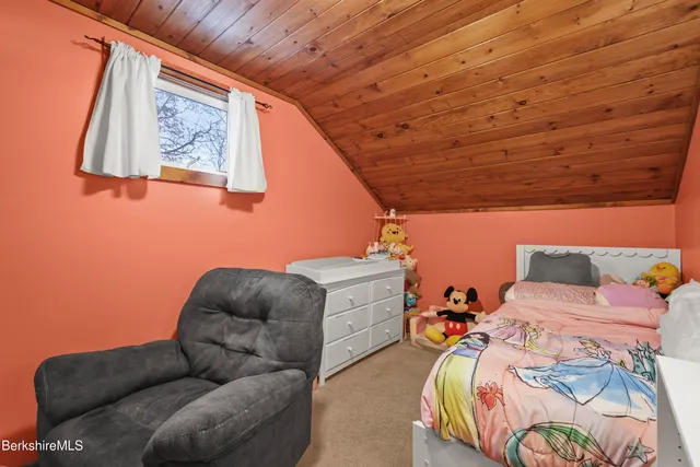 $299,900 | 55 Newton Avenue, Pittsfield, MA 01201