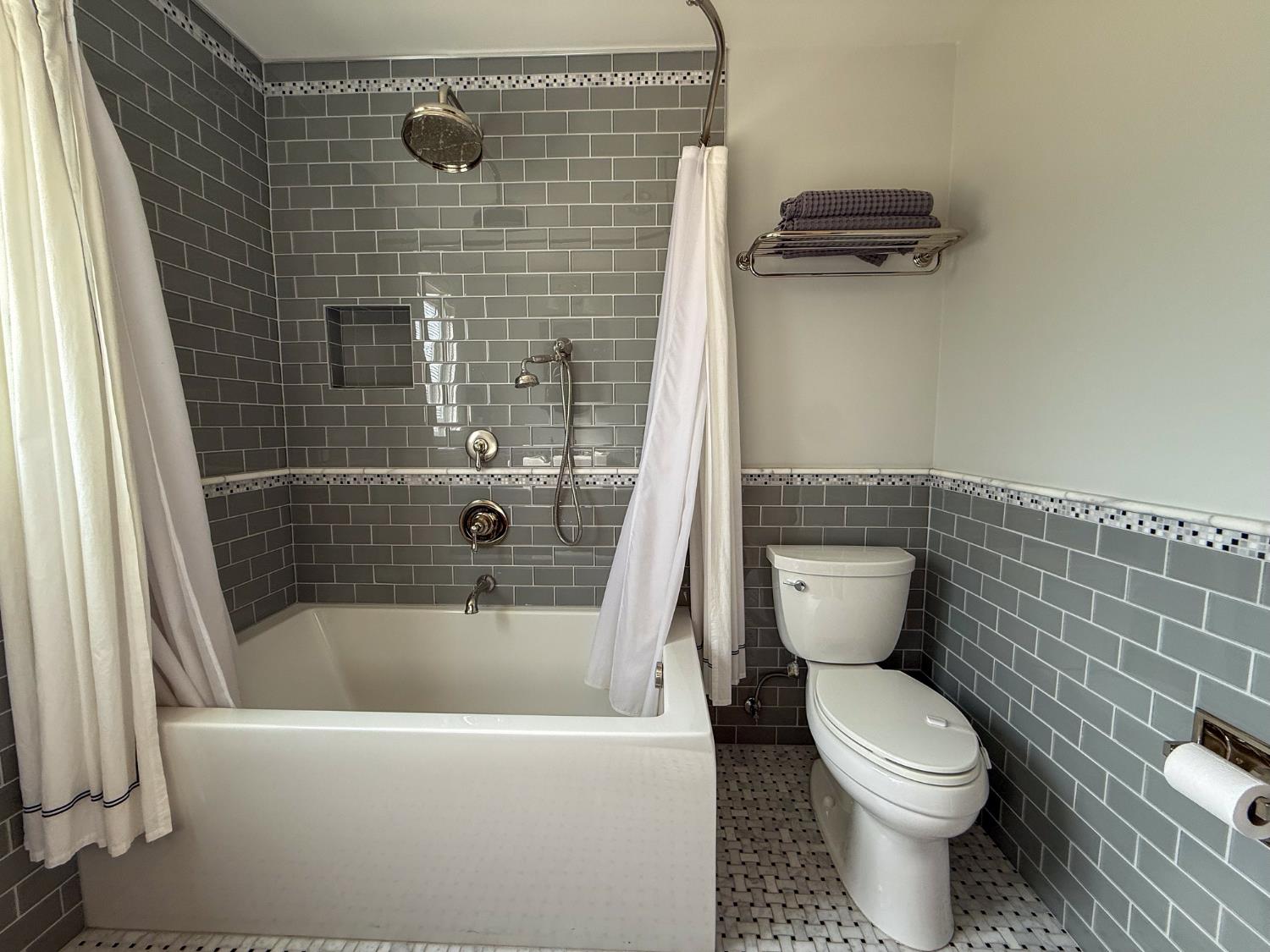 159 Burnham Road Oak View, CA 93022 - Photo 21 of 43